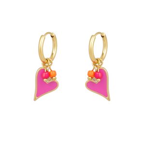 Oorbellen roze hartjes met kraaltjes