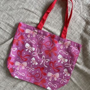 Tas rood/roze met strikjes